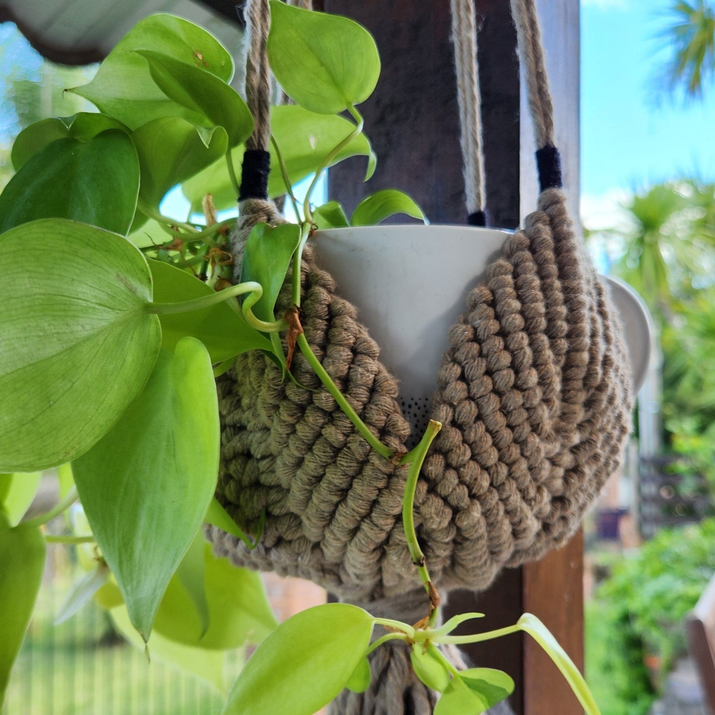 COLGANTE PARA PLANTAS DE MACRAME 4 PETALOS