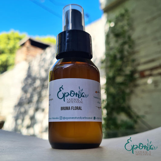 Bruma floral, lavanda, violetas y rosas.