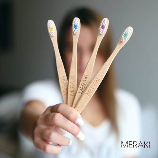 Cepillo de dientes de bambú biodegradable